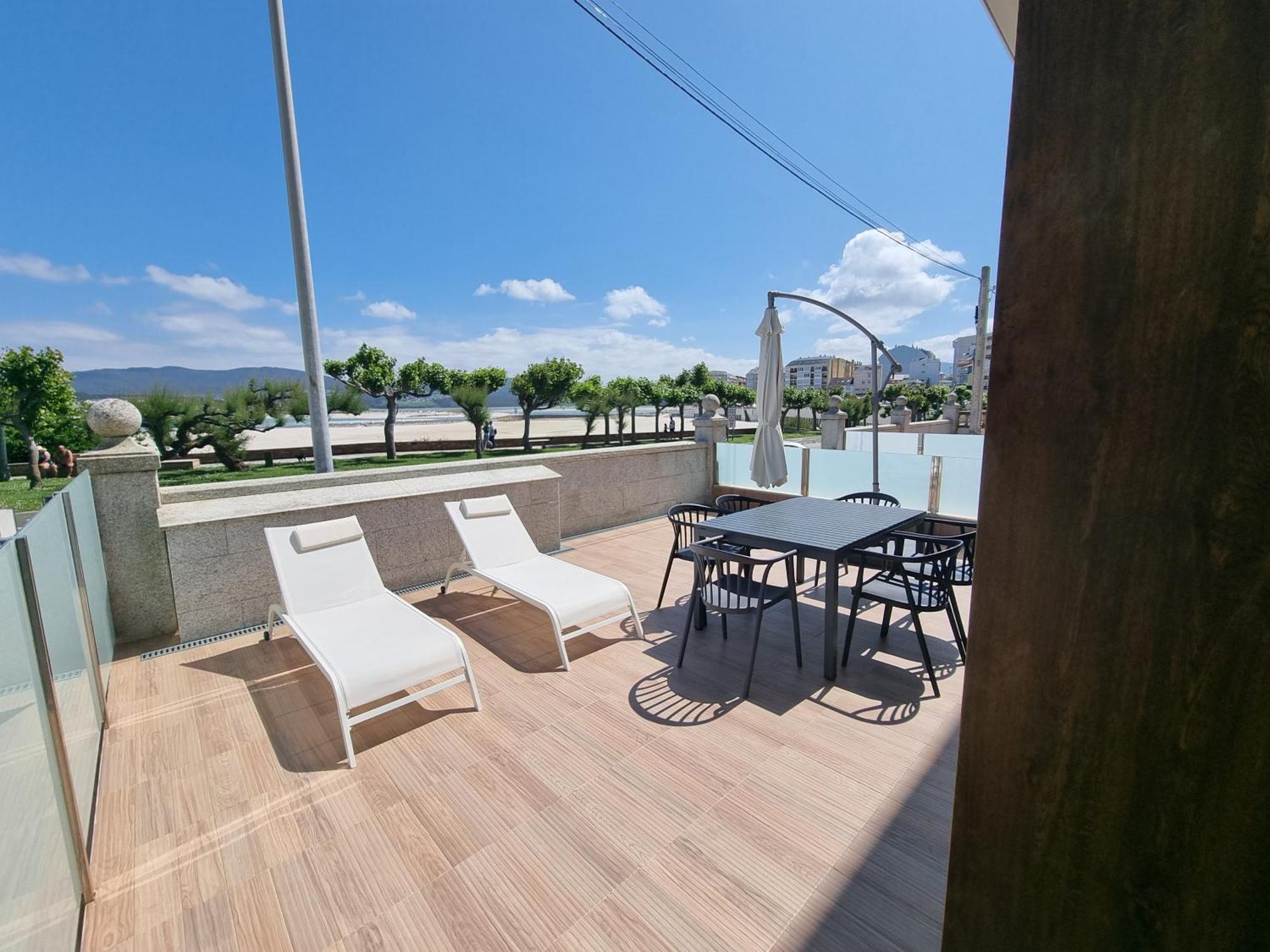 Apartment Playa Rapadoira - Bajos Con Terraza Foz